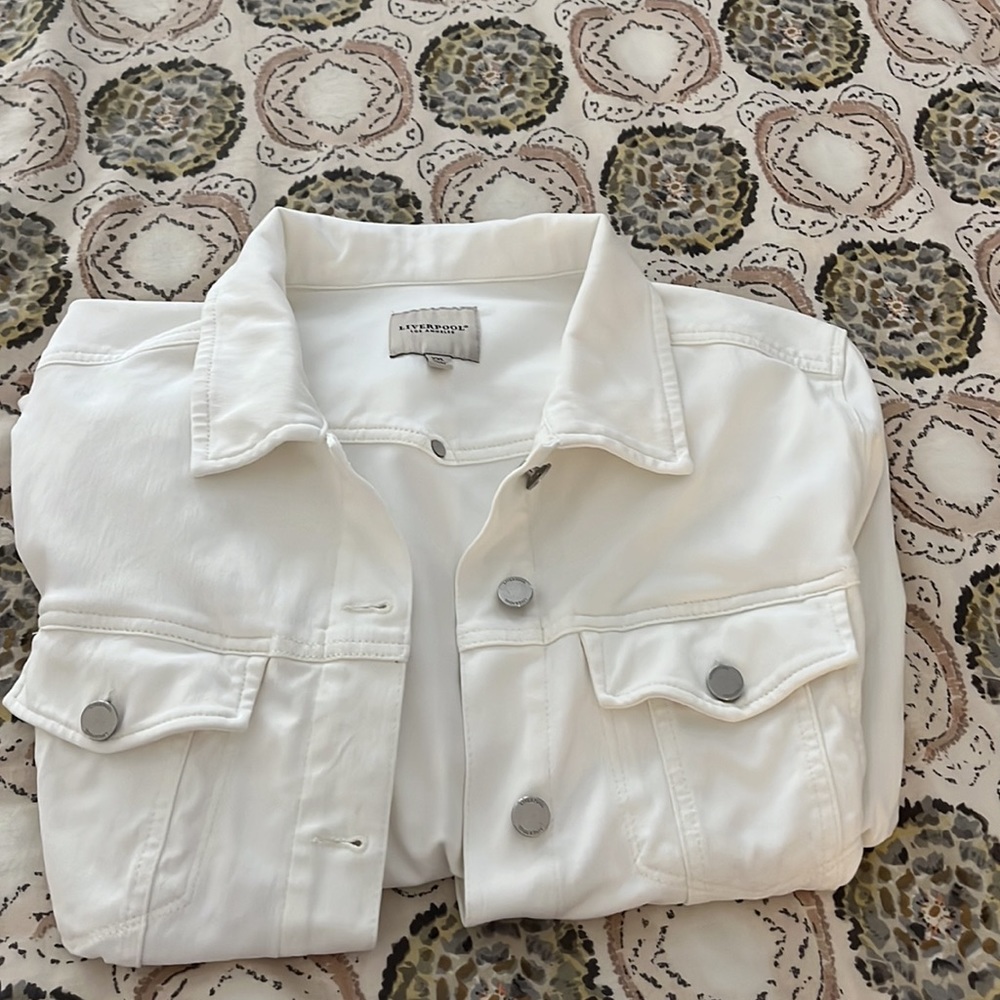 LIVERPOOL white denim jacket